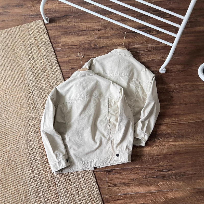 EV real shot in stock Men's Jacket